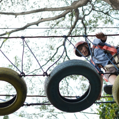 Bangun Tim Juara di Luar Ruang Rapat: Panduan Program Insentif, Outbond, dan Wisata Entrepreneur
