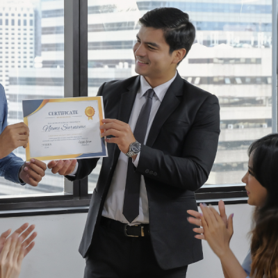 Kredibilitas adalah Kunci: Panduan Meraih Sertifikasi Bisnis Bersama Mitra Profesional